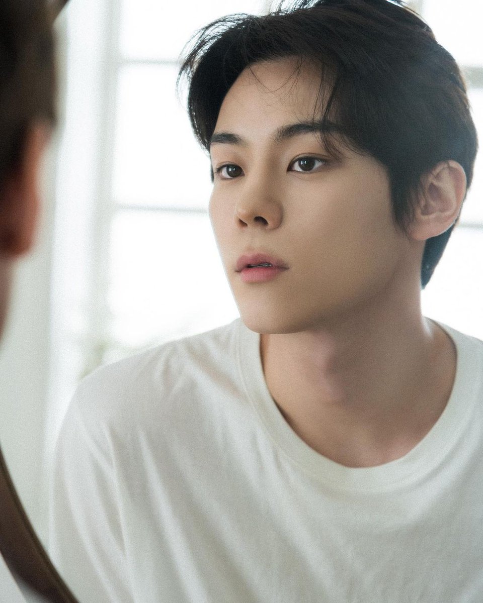 i8waves's tweet image. ㅤㅤㅤ
             𝚕uke 𝚖emories u𝕡date !