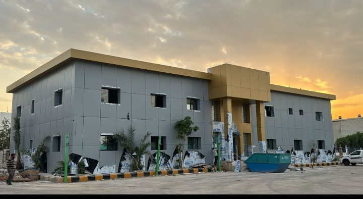 Cladding0glass's tweet image. تنفيذ اضخم التصاميم العصرية الحديثة للواجهات بمادتي الكلادينج المقاوم للحريق والزجاج الاستركشر والكارتنول بأستخدام مواد عالية الجودة ، ودقه عالية ، وسرعة في التنفيذ
#النصر #كلادنج #كلادينج #استركشر #كارتنول #زجاج #مقاولات_عامة #الدمام #الخبر #الظهران