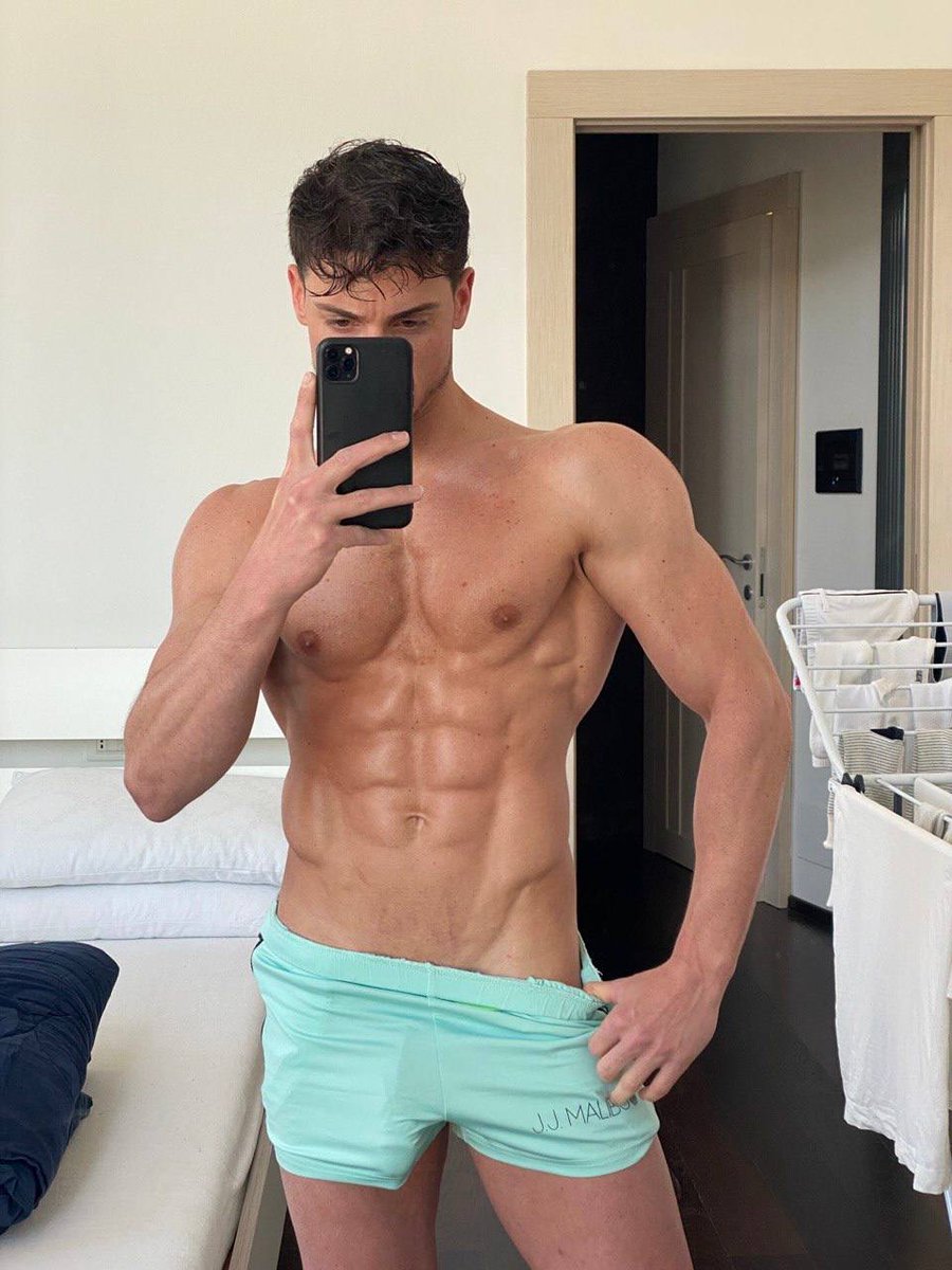 I'm sending my nudyzs to everyone who says hi