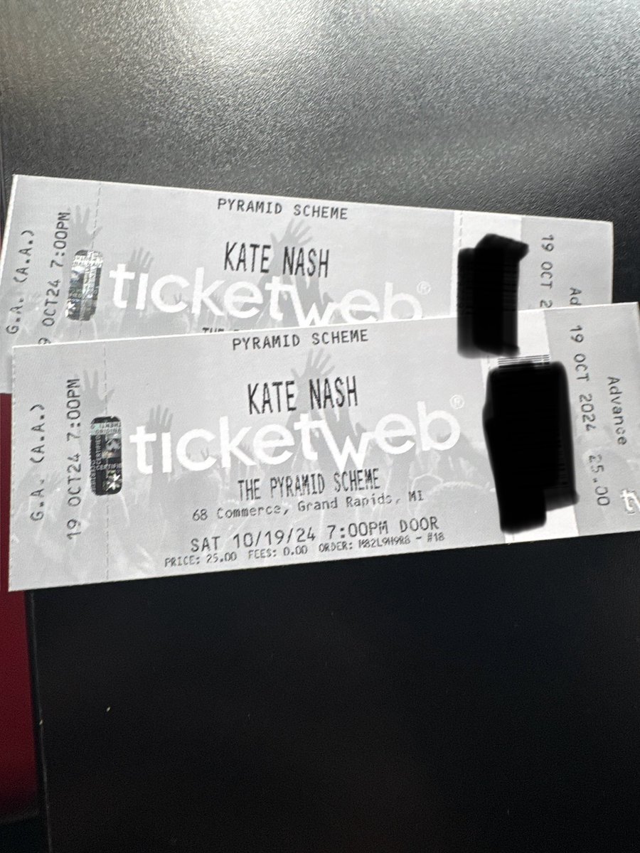 thealphateam's tweet photo. .@katenash I can’t wait to see the show. https://t.co/T3IL2gXA3M