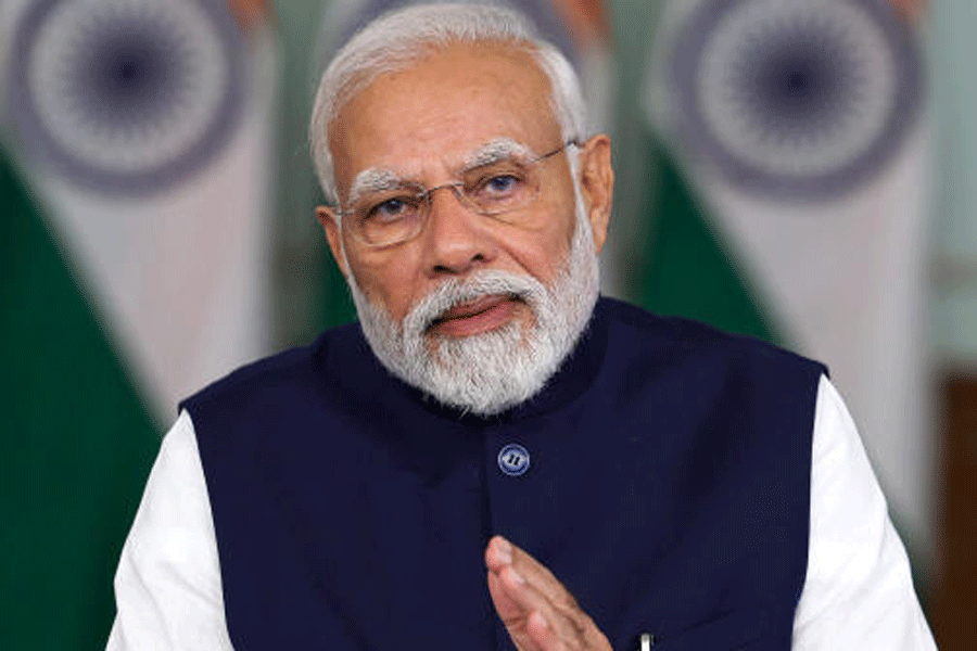 TriviaMonsterTM's tweet photo. 🌍Guess This Leader! Can you name this leader from the world’s largest democracy? Drop your answer in the comments! 🤔 #WorldLeaders #India #GuessWho #Trivia #TriviaMonster #worldleaders