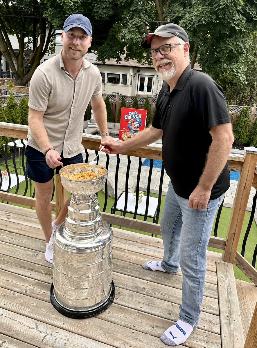 Goodable (@goodable) on Twitter photo When he was 6, the NHL's Sam Bennett made a promise to his dad that if he ever won the Stanley Cup, they would eat Captain Crunch cereal out of it.
This week, he kept his word.
(📸 <a href="/keeperofthecup/">Philip Pritchard</a>) When he was 6, the NHL's Sam Bennett made a promise to his dad that if he ever won the Stanley Cup, they would eat Captain Crunch cereal out of it.
This week, he kept his word.
(📸 <a href="/keeperofthecup/">Philip Pritchard</a>)