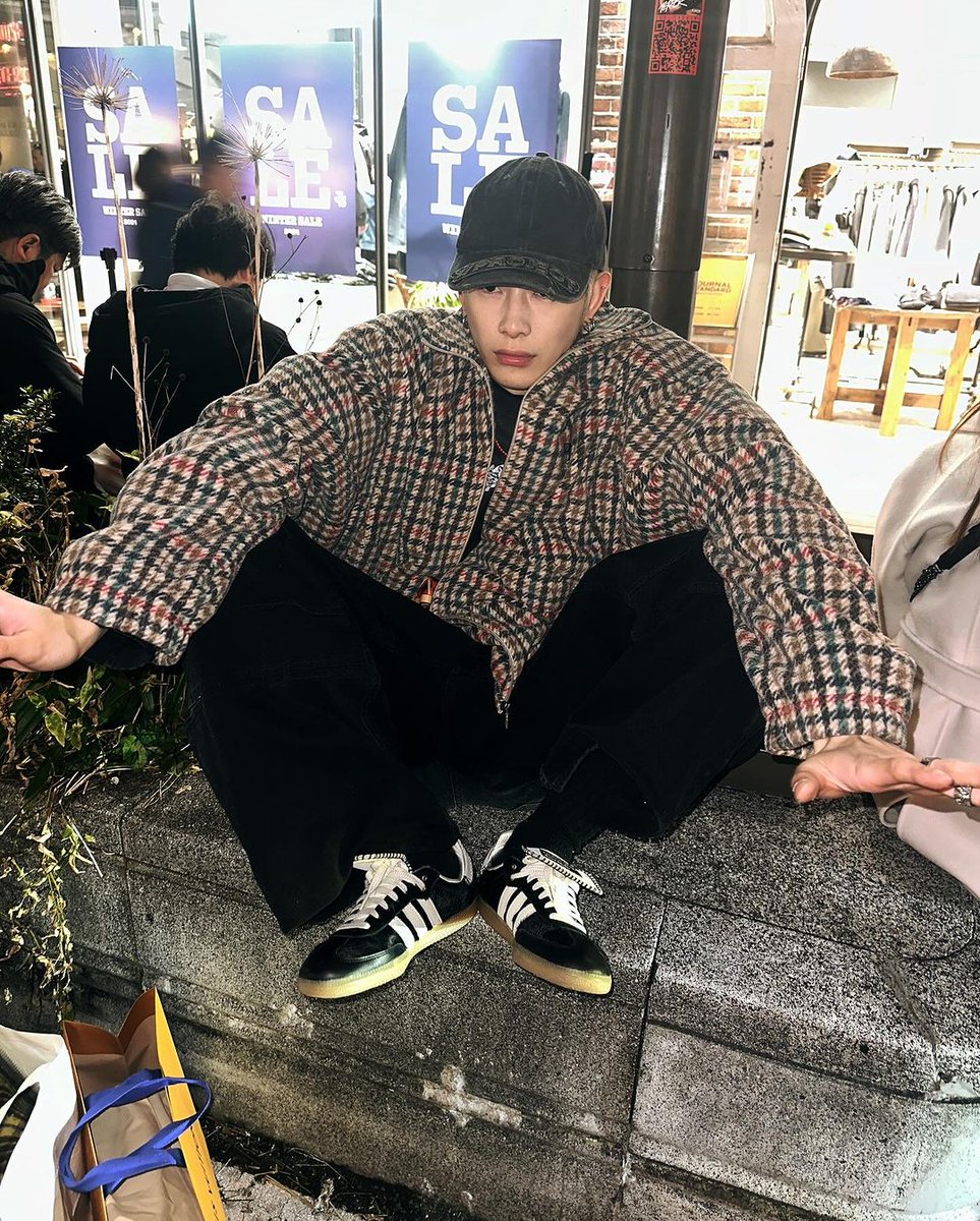 ⠀⠀⠀⠀⠀⠀
⠀⠀⠀⠀⠀⠀