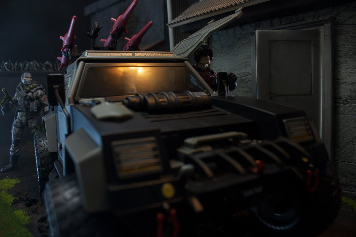 TheGhostMachina's tweet photo. Got ‘em. Happy Cobra Sunday everyone!! CoooBRAaaa!!! #gijoe #cobra #cobrasunday #stinger #scrapiron #firefly #cobranightattack #gijoeclassified #toyphotography #practicalfx #diorama #hasbro #sixinchjoes #arah #explosions #practicalphotography #yesiamanadult https://t.co/Mfu8x62JEZ