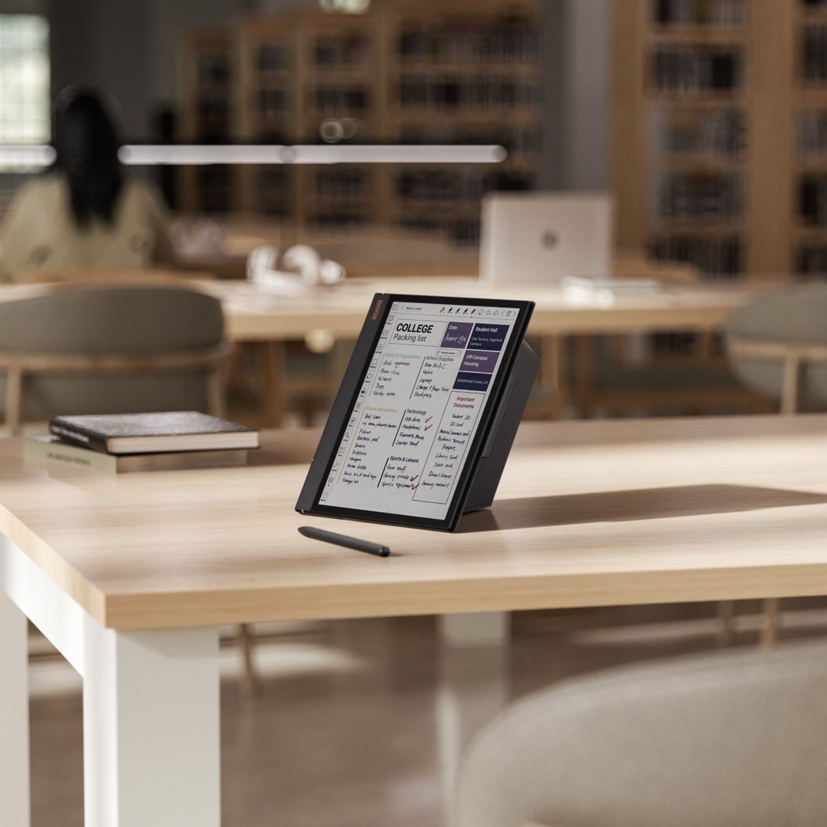 OnyxBoox's tweet photo. Gear up for a smarter academic year with #BOOX #NoteAir3C, a sleek 10.3-inch ePaper tablet that’s much thinner than any of your #textbooks or #notebooks.
As thin as 5.8mm, it holds up thousands of textbooks and notebooks for you.
Save $20 now at
https://t.co/NVTiJBeQov https://t.co/zV9GDBMA76