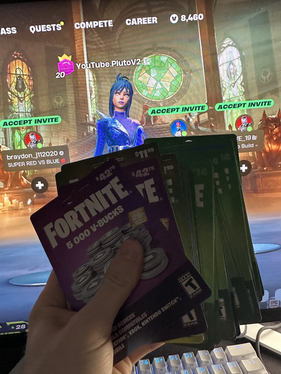 FortnitePV2's tweet photo. I’m sending 3 people who LIKE in this tweet and reply with epic usernames ANYTHING from the Fortnite Item Shop or a V-Bucks code in DM’s to get the Battle Pass!

LIVE right now choosing winners don’t miss it now: https://t.co/fmnLIcAKFW https://t.co/rbjZY5V2ow