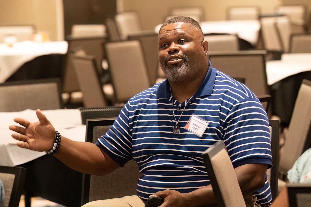 ManuelScott's tweet photo. Mercer College asked me to help educate and empower their educators on creating a culture for student flourishing. They studied my books and brought me in to go deeper. We had a wonderful two days together. #BeSalty #InterculturalCompetence #CulturallyResponsiveEducation https://t.co/t56D0SR5w5
