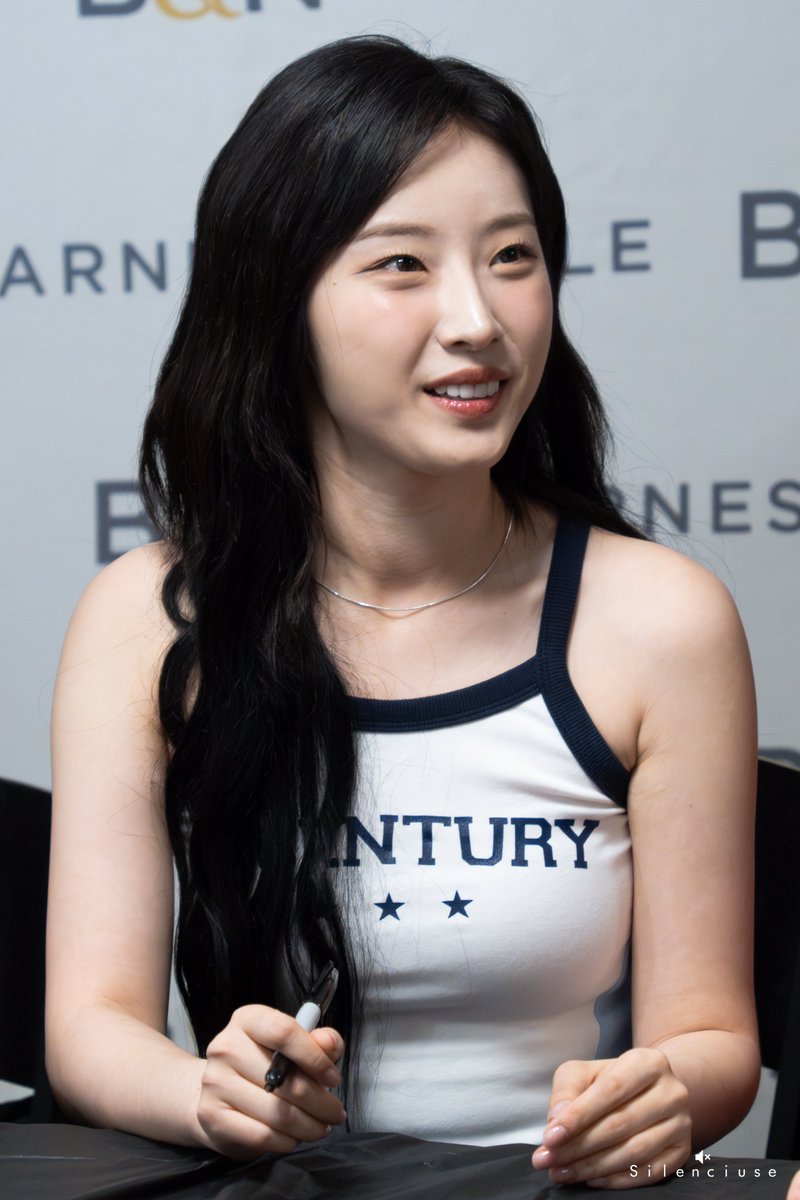 Silenciuse's tweet image. 240815 ARTMS Barnes &amp;amp; Noble Album Signing in NYC

drive.google.com/drive/folders/…

#아르테미스 #하슬