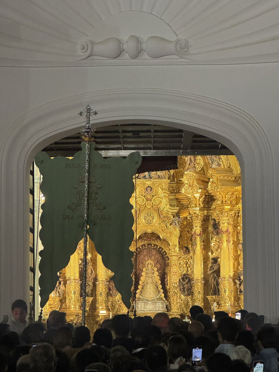 Y al final del camino…siempre ELLA.