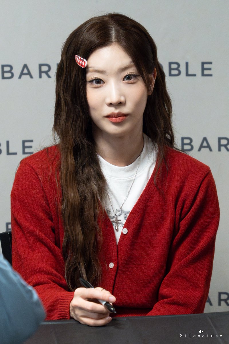 Silenciuse's tweet image. 240815 ARTMS Barnes &amp;amp; Noble Album Signing in NYC

drive.google.com/drive/folders/…

#아르테미스 #김립