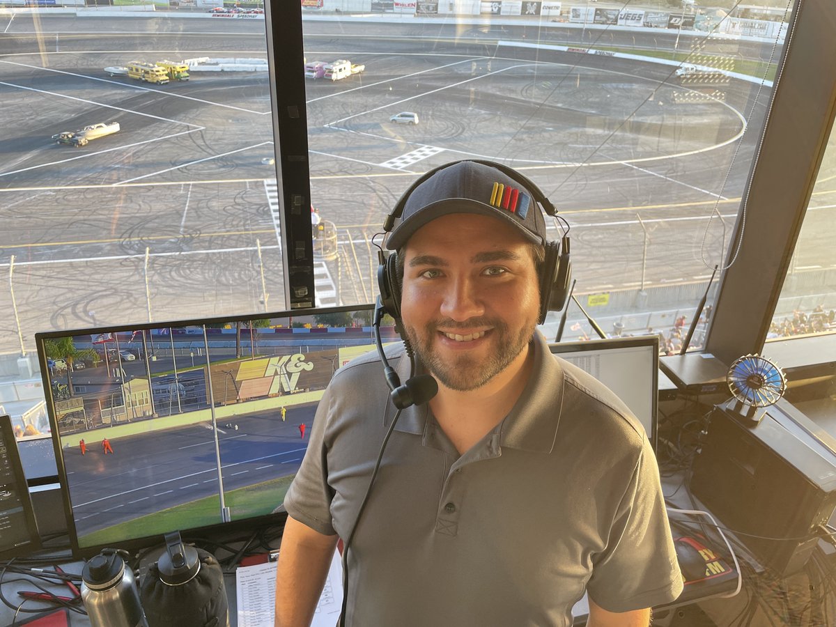 HeyAlanBailey's tweet image. No rain in Irwindale. 

Amazing night at @TheIEC. Thank you to Tim, Lisa &amp;amp; everyone at the speedway for everything last night &amp;amp; to @WatchTrackVis &amp;amp; @LBTV_racing for letting me call some amazing racing last night! 

#NASCAR #LateModels #LocalRacing #SoCal #LA