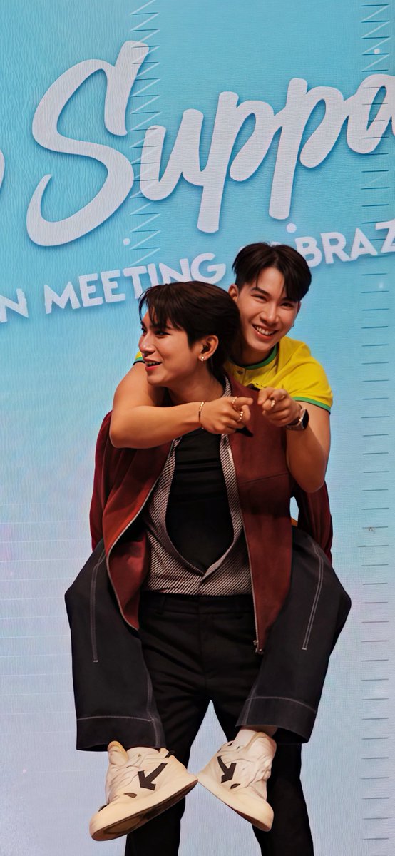 mewspsjart_kk's tweet photo. **credits to the owner**
I can’t wait to use it as my wallpaper ��

MEU NOME É MEW MEW

Mew Suppasit Wallpaper 

#Mew1stFMinBrazil
#MewTul #มิวตุลย์ 
#Tul_Pakorn #ตุลย์ภากร
#MewSuppasit #มิวศุภศิษฏ์ 
@MSuppasit @octotu https://t.co/wuF4skiKtC