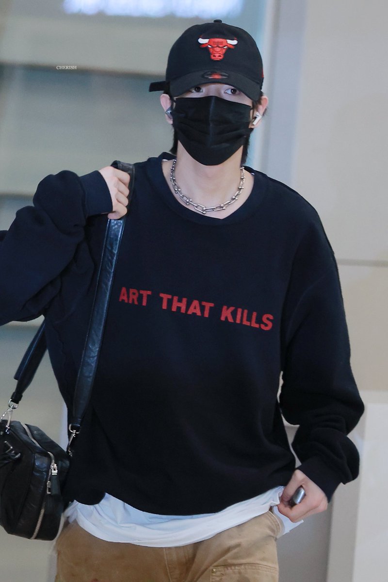 Cherish1115JY's tweet photo. 240819 ICN
도착~
#제이크 #JAKE #ジェイク #심재윤 
#엔하이픈 #ENHYPEN https://t.co/7sSyBcdiwE