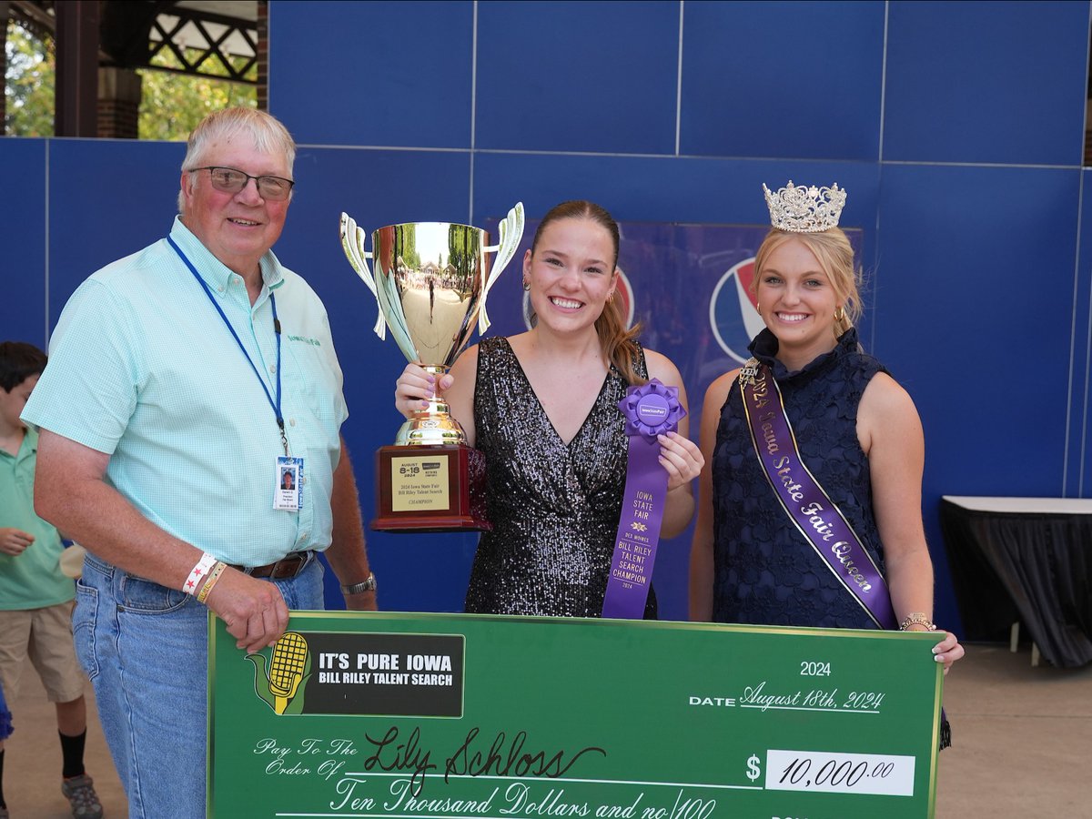 IowaStateFair's tweet photo. Congratulations to Lily Schloss for winning the 64th Iowa State Fair Bill Riley Talent Search!🏆
Lily wowed the judges and crowd with her vocal solo winning $10,000!
#IowaStateFair #FairFever https://t.co/ZGbPSqHERh