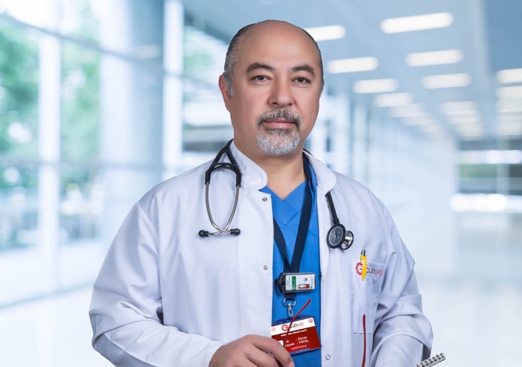 🛑 Dr. Özcan Yücel: “Maymun Çiçeği virüsü olayına eleştirel bir bakış. 

1️⃣ Hastalık 1970’den beri biliniyor. Hastalığa yakalanmanız durumunda sağ kalma olasılığınız %99,9’dur (Sizleri korkutmalarına izin vermeyin!)

2️⃣ 8 milyarlık dünya nüfusunda Dünya Sağlık Teşkilatı