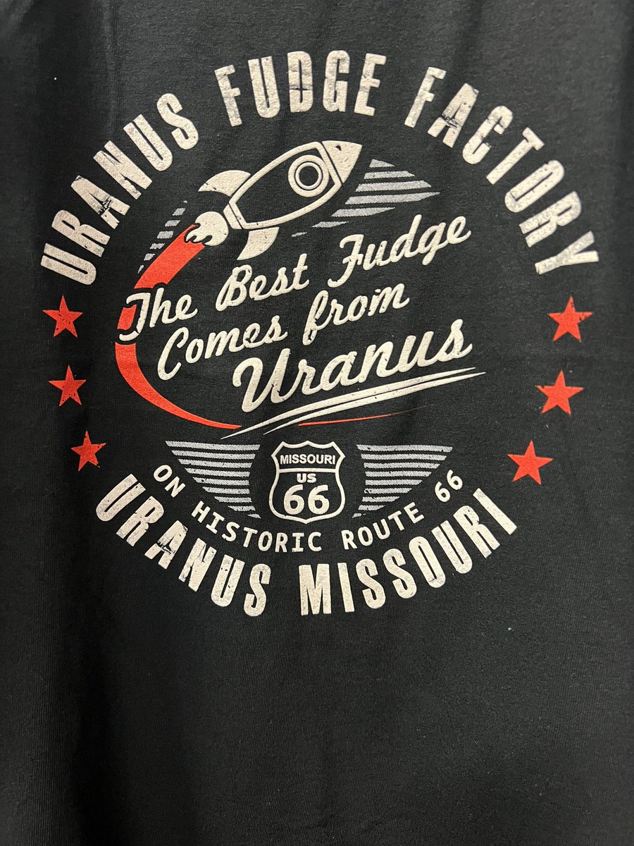 JGordonBramer's tweet photo. Me today at #UranusFudgeFactory #missouri #route66 https://t.co/leB7KuuNtB