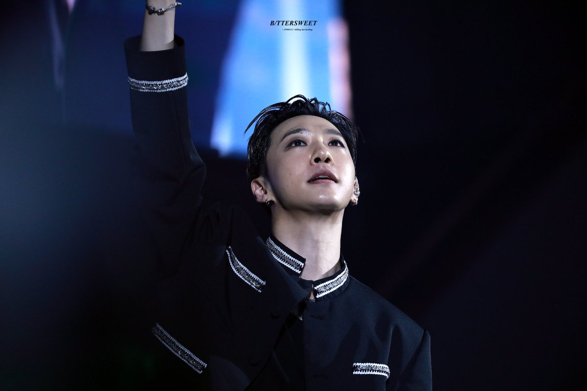bitter_sweet331's tweet photo. 20240818 CURTAIN CALL  

     - YOU'RE MY LOVESICK💖

@BAP_Bangyongguk 
#방용국 #BANGYONGGUK
#커튼콜 #CURTAIN_CALL #BANG_JUNG_YOO_MOON https://t.co/vKq8lzEOMJ