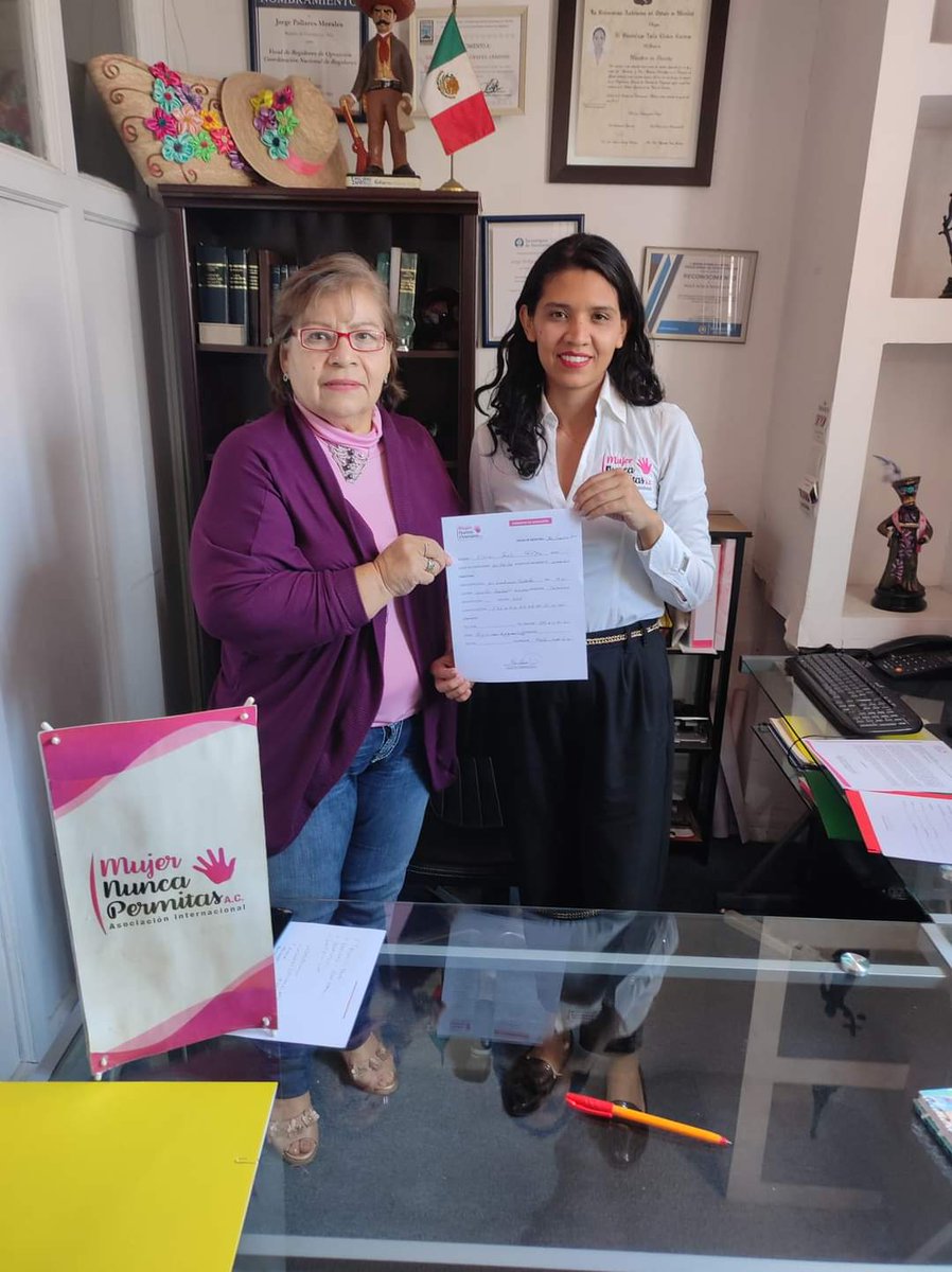 nuncapermitasac's tweet photo. ✨💜BIENVENIDA A #MujerNuncaPermitas AC 💜✨
Con el objetivo de poder brindar ayuda a más mujeres, niñas, adolescentes y adultas Morelenses!! Le damos la bienvenida a Felipa Flores León, nuestra Delegada  del municipio de #Temixco! https://t.co/h4KsX3Biv0