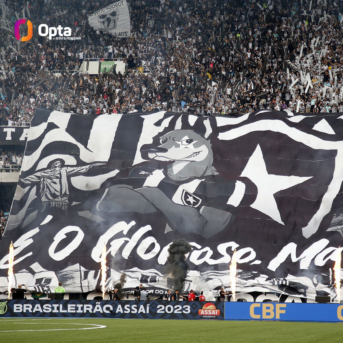 OptaJoao's tweet photo. 2 - O Botafogo venceu jogos seguidos contra o Flamengo no Brasileirão Série A de pontos corridos pela primeira vez. Além disso, o Fogão aplicou a sua segunda maior goleada sobre o rival na competição nacional, depois dos 6x0 de 1972. Fogo. https://t.co/7Px8NkLzuP