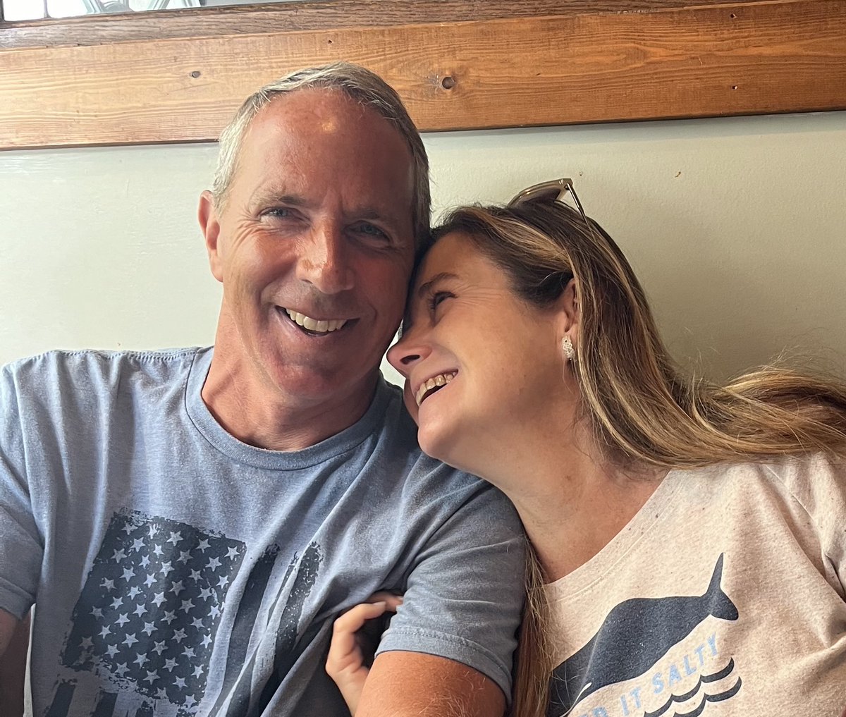 jenhowe_live's tweet photo. Hanging with my person and enjoying the quiet pace of the Cape post road race mania in Falmouth https://t.co/jvDapHIkjk