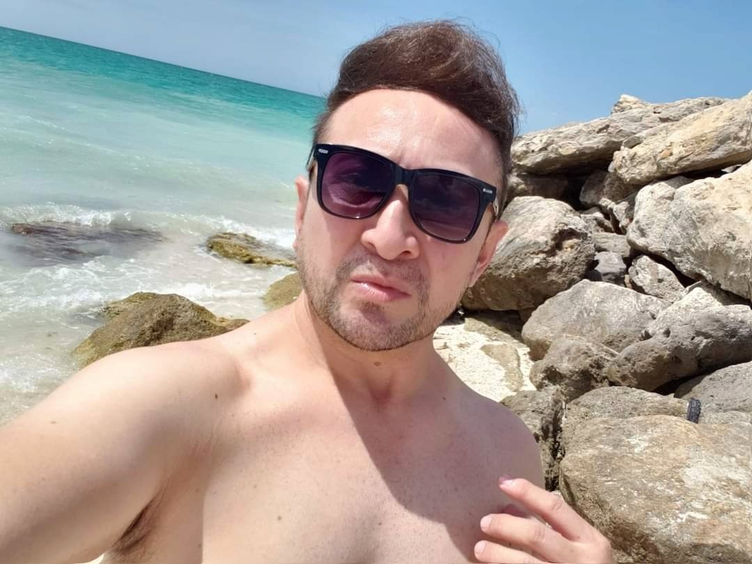 MasterChris70's tweet photo. La Playa... Playita... Calorcito..!
🔥🍹🌴🐚✌🏻🥭🌶️🍑🫒 https://t.co/myqP8yuh5E
