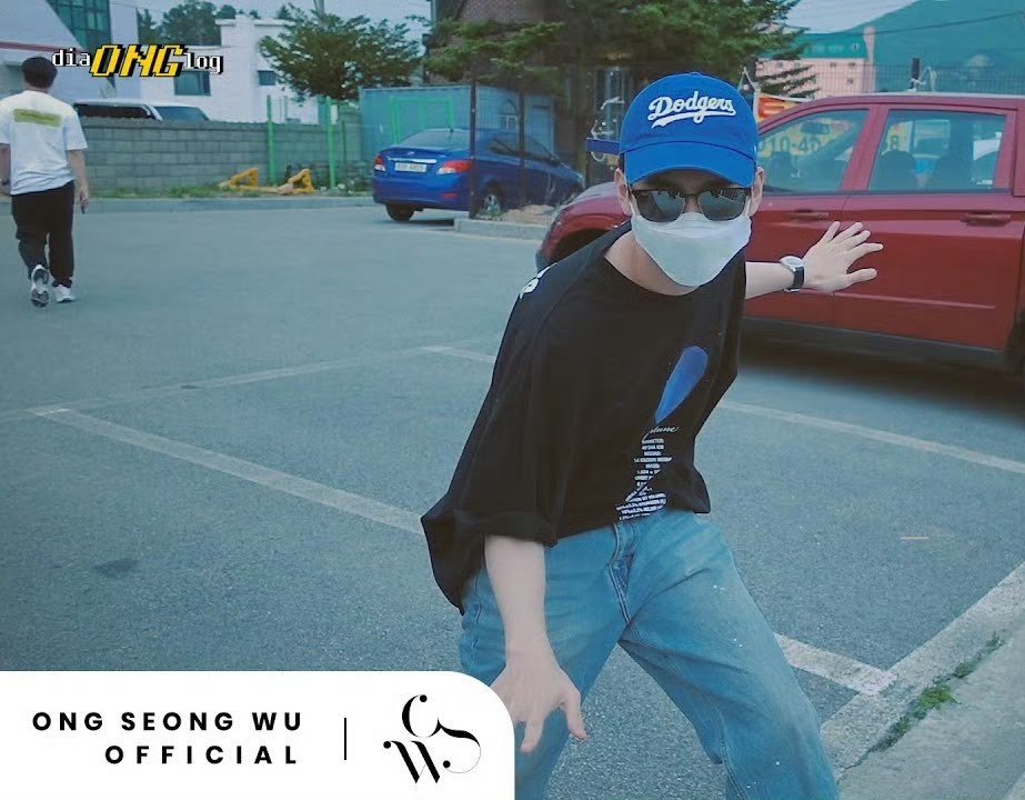 yuanong184613's tweet photo. #옹성우
#OSWBirthdayChallenge 
#25DayswithOSW
#ONGSEONGWU 

day 19 如果邕圣祐成为你的朋友24小时 你们会去哪里玩？
2021年拍江陵旅行vlog的那里去玩🥰 https://t.co/3zijIr1NhB