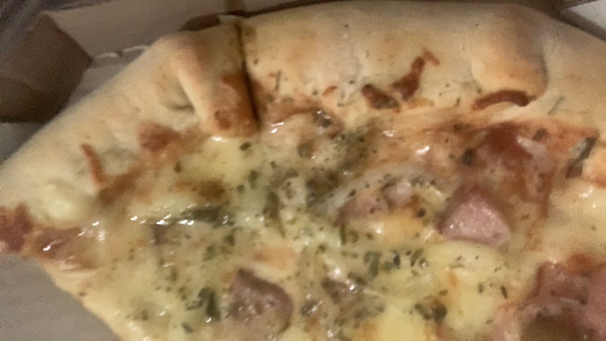 akav___'s tweet photo. Comendo pizza mas queria tá comendo vc https://t.co/oi4XqBA0XY