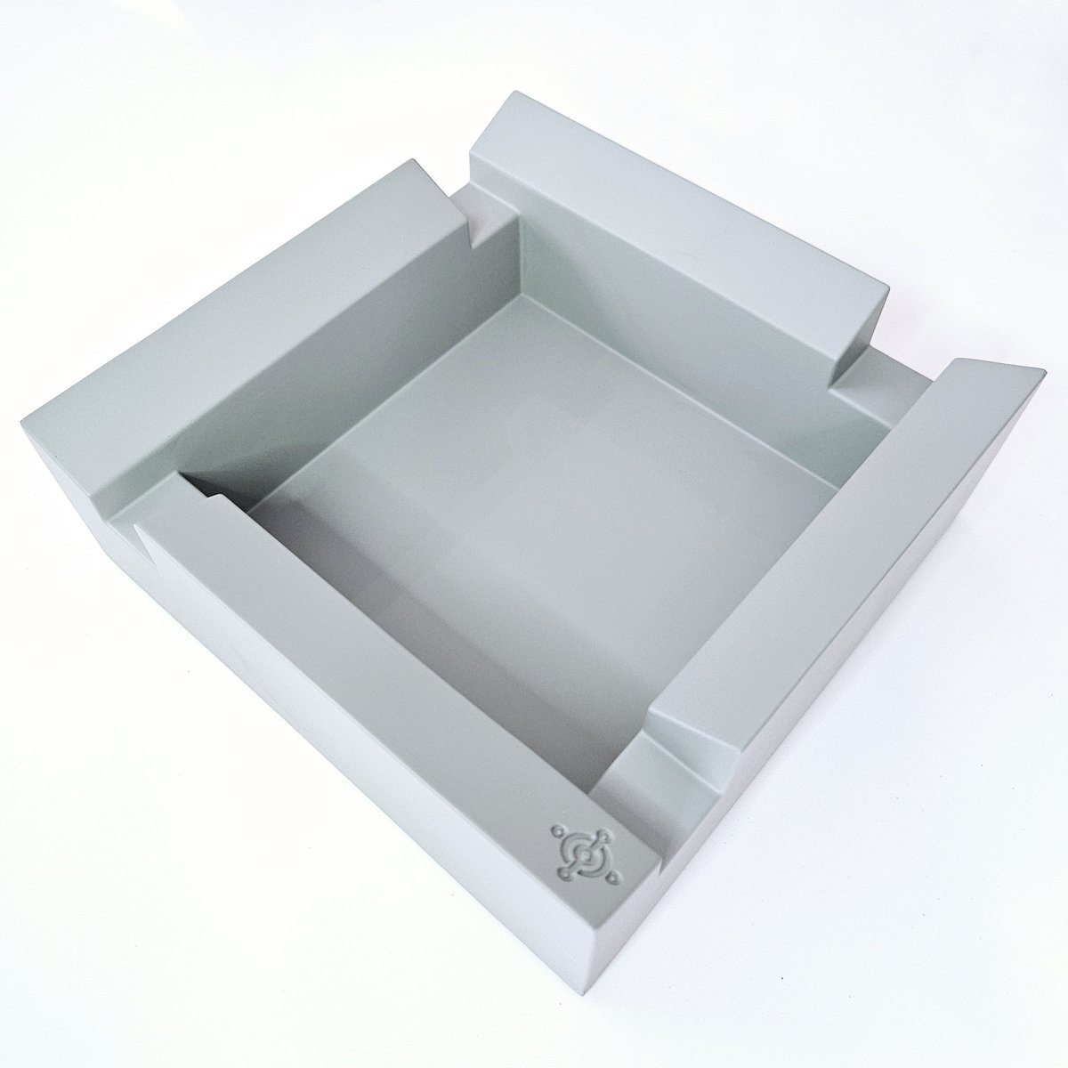 Sikar_Design's tweet photo. Sikar Design House-The Cinder
#cigar #cigarashtray #cigaraccessories #concrete #6pounds #elegance #style #design #beautiful #thecinder https://t.co/9ZFDCJCIJq