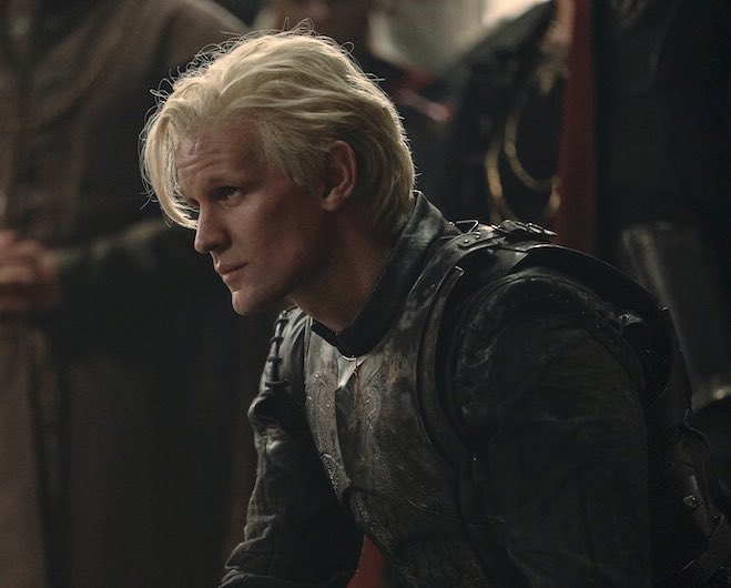 juegoofthrones's tweet photo. daemon con el pelo corto siempre vivirá en mi mente https://t.co/S3SlDVb8JC