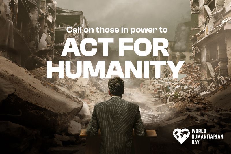 UNGeneva's tweet photo. Today is #WorldHumanitarianDay. Join us in demanding protection for civilians and humanitarians in war zones.

Despite international laws in place to protect them, they continue to be killed, injured and abducted.

Add your voice: call on those in power to #ActForHumanity! https://t.co/KtgRK0hK1G