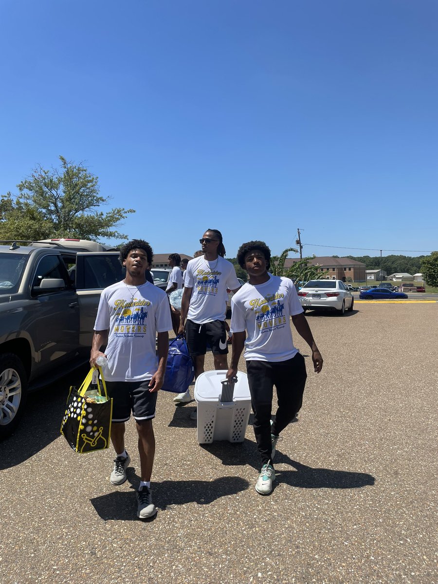 SAU Basketball tweet media