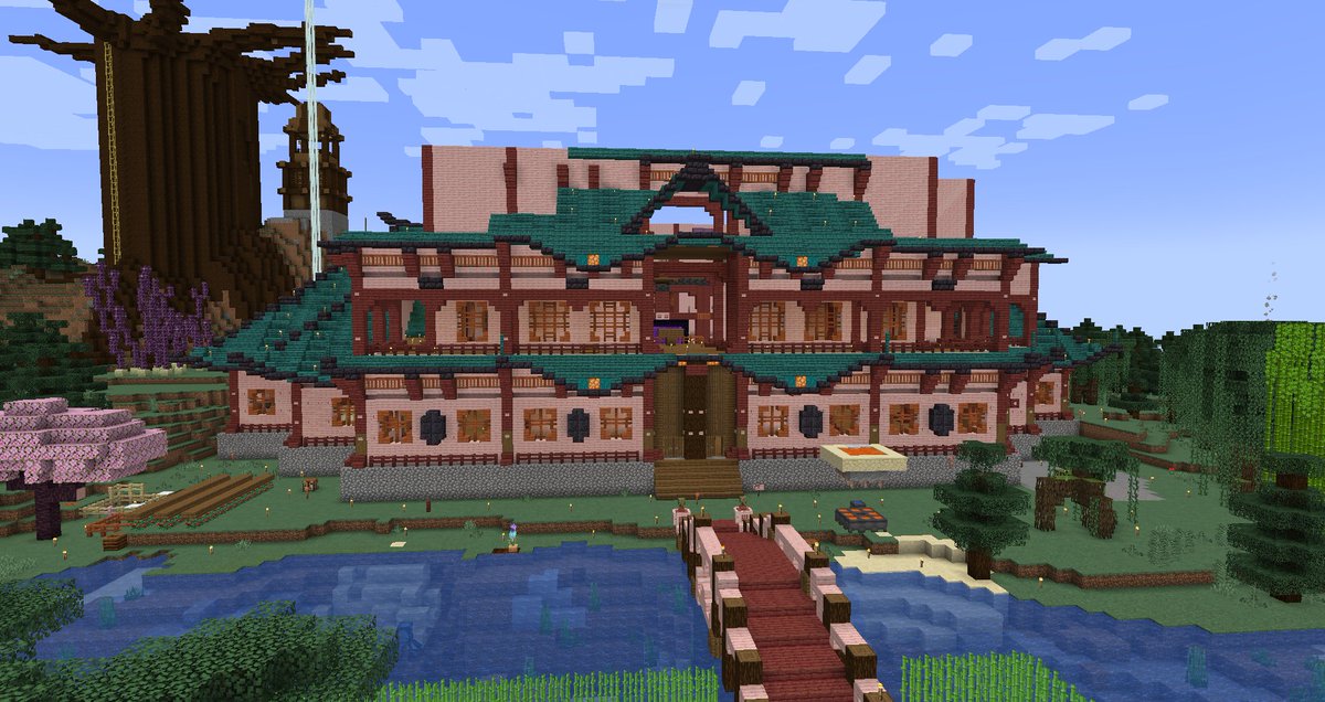 Frhawn_'s tweet photo. Que gustito da que se te ocurran las ideas y vayan materializándose, quedan 2 pisitos y todo el interior (solo esta la placita del tori que ya esta casi terminada) #Minecraft #Minecraftbuilds https://t.co/YfQFdXemPe