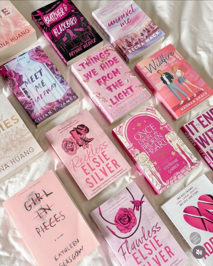 arianasinlibros's tweet photo. LAS CHICAS que leemos ROMANCE y yo sabemos que la vida es mucho mejor después de leer un romance bonito donde sabes que los PROTAGONISTAS van a ser felices por siempre. 🥹❤️‍🩹 https://t.co/kkngO1q5YQ