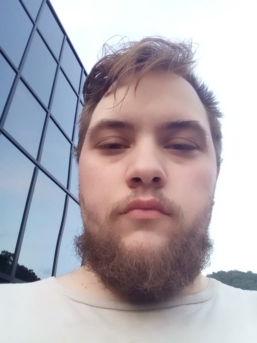 NH_PRECISION's tweet photo. Baked as a 🍰 hair a mess but we making gains in life through the Lord with positivity non stop LETSSGOOOOOO https://t.co/6tQh5oq8ub
