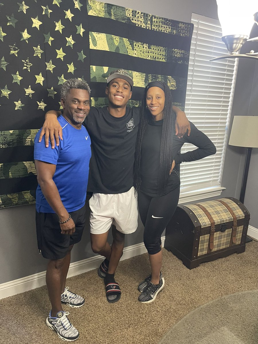 Blessed to have coached and mentored Dadrian since middle school. This fall he will be leaving for the US Army  by way of Texas Southern University. Great things are happening for him!