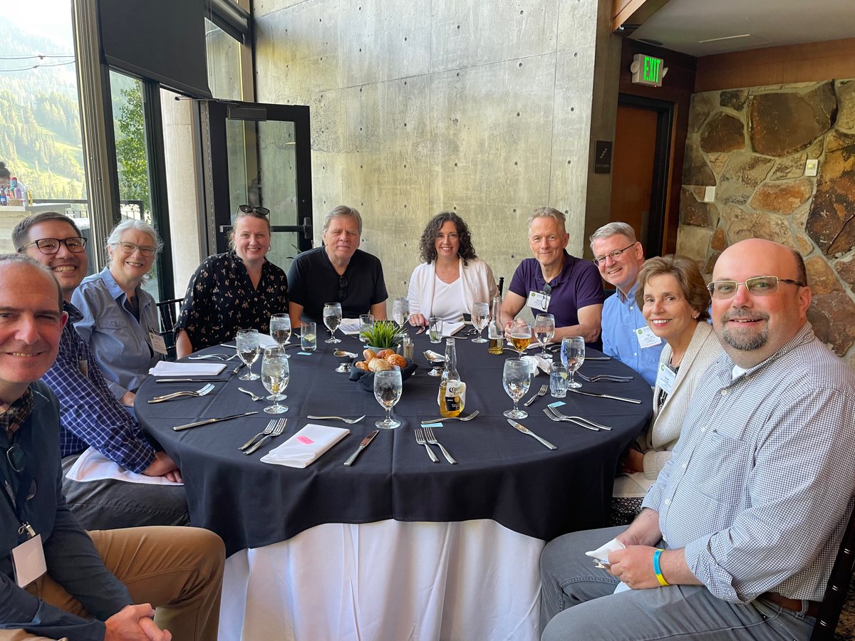 Dinner to end a fantastic <a href="/fommsconf/">FOMMS</a> 2024 with many friends including <a href="/oldmanjank/">Eric Jankowski</a> <a href="/ptc2ug/">Peter Cummings</a> <a href="/profglotz/">Sharon Glotzer</a> and <a href="/olexandr/">Olexandr Isayev 🇺🇦🇺🇸</a>  Thanks <a href="/CACHECorp/">CACHE</a> for sponsoring and <a href="/JimPfaendtner/">Jim Pfaendtner</a> <a href="/ShikhaNangia/">Shikha Nangia</a> and Pieter in 't Veld for chairing. See you next time!