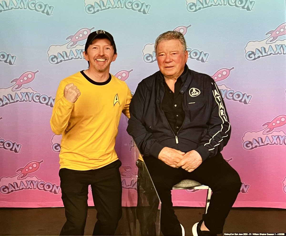 jonnati77's tweet photo. LIVE with William Shatner discussing STAR TREK V : The Final Frontier @GalaxyConOnline … @StarTrek @WilliamShatner #CaptainKirk #StarTrekV #BobbyClark #TheGorn #LOOPING #1989 Thanks to William Shatner, Bobby Clark, and the GalaxyCon Team!!! An Amazing FanExpo!!! 🚀 https://t.co/K5rV4rO5rm