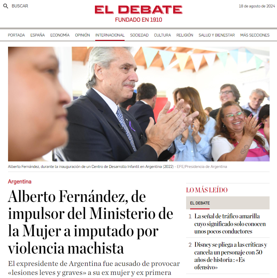 UnaAlienada_'s tweet photo. @IreneMontero @Serigne_Mbaye_ Es legal. Es Feminismo. 
Gracias por guardar silencio. https://t.co/7w2tUdCLXJ