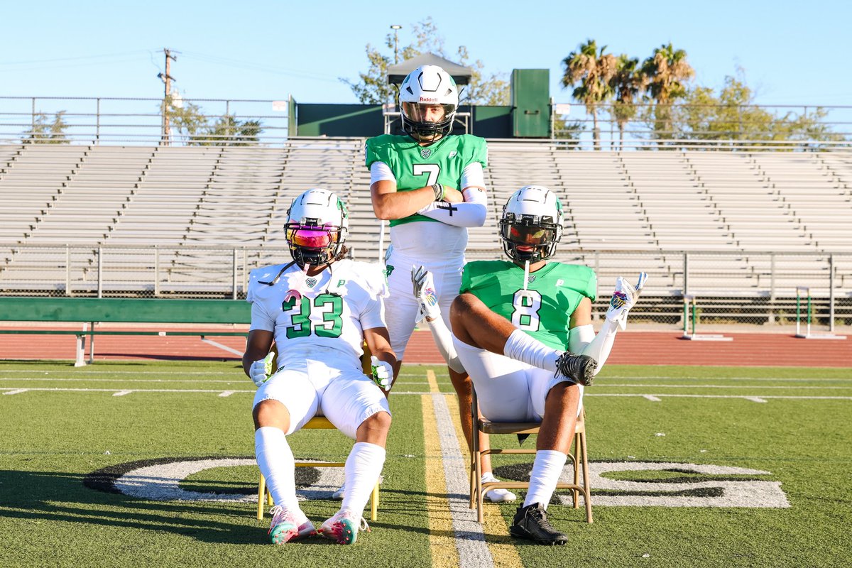 alanko_'s tweet photo. Thousand Oaks Football Media Day

The young Lancer team is set to rematch El Modena at home this Friday. 

El Modena requested a rematch after their first-round playoff exit last season, where they lost to the Lancers 41-34.

@ThousandOaksHS @TOLancers @TOAcornNews @vcspreps https://t.co/zbH70goVFp