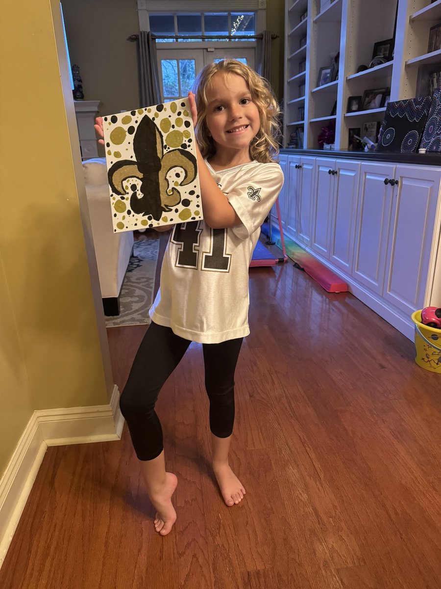 bree_moo's tweet photo. @Saints #whodat https://t.co/HIhG5Lo7vY