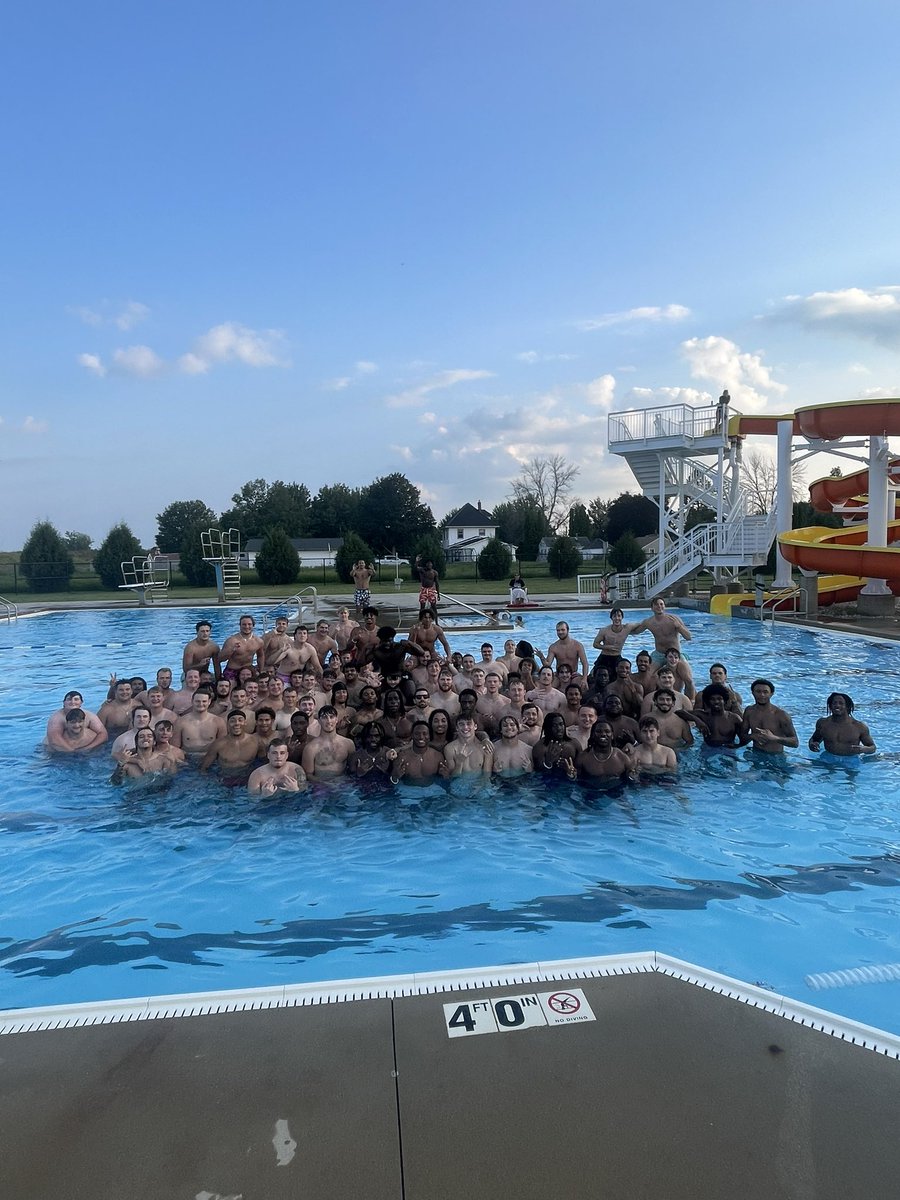 Upper Iowa Football tweet media