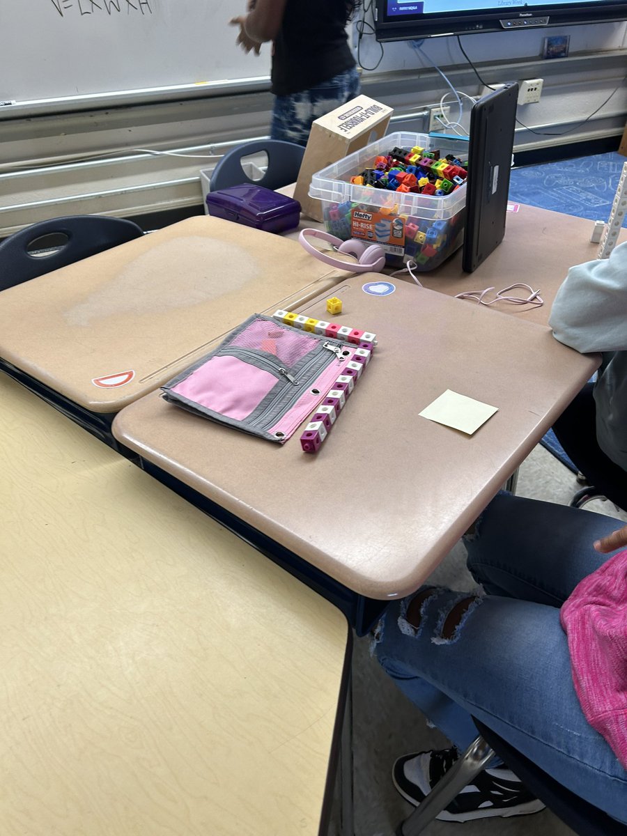 Mrs. Reiner tweet media