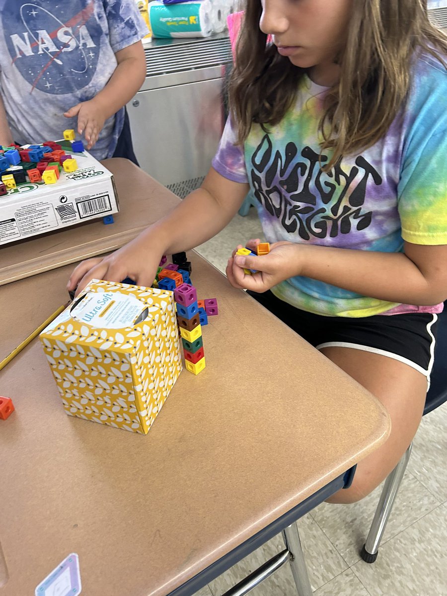 Mrs. Reiner tweet media