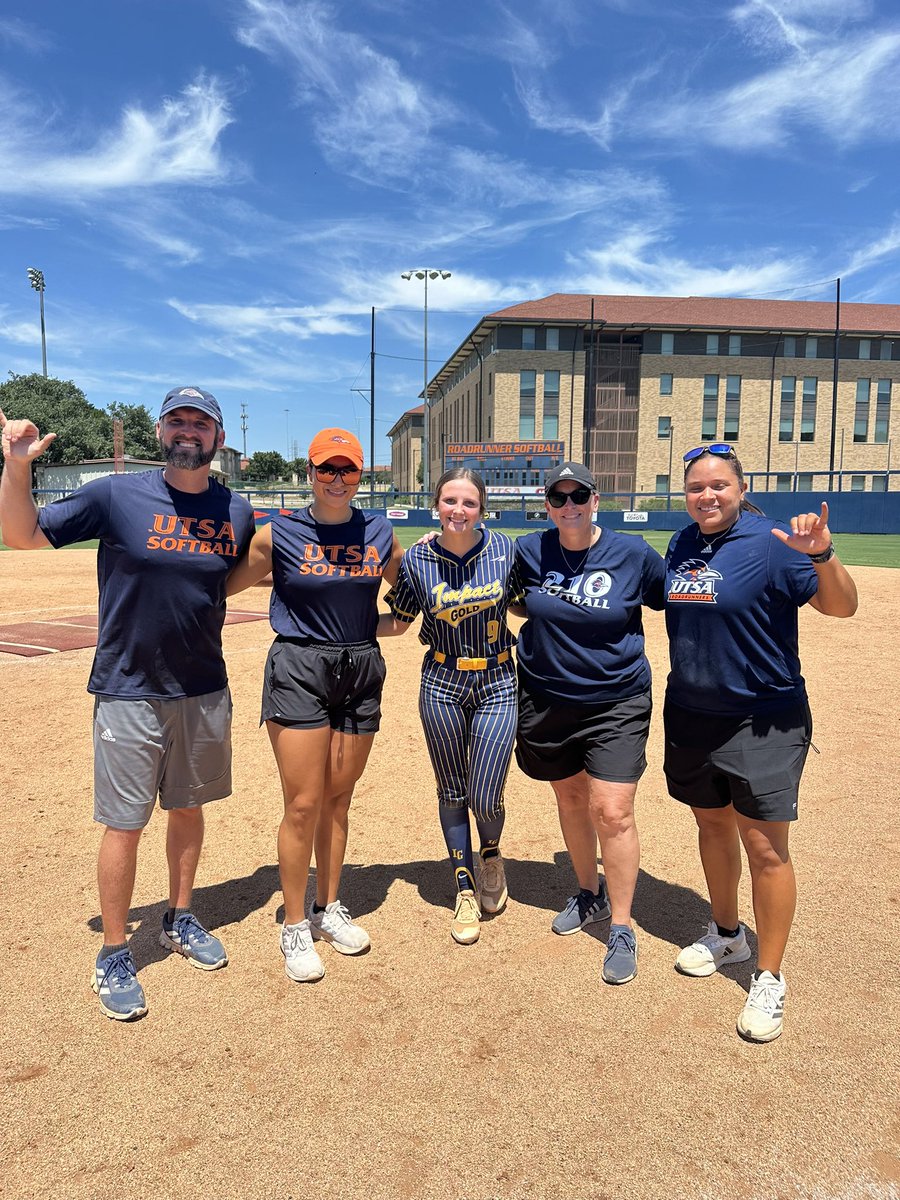WhitmireMaddy's tweet photo. Had a great workout at the @UTSASoftball  camp! https://t.co/8c6yYfLOao