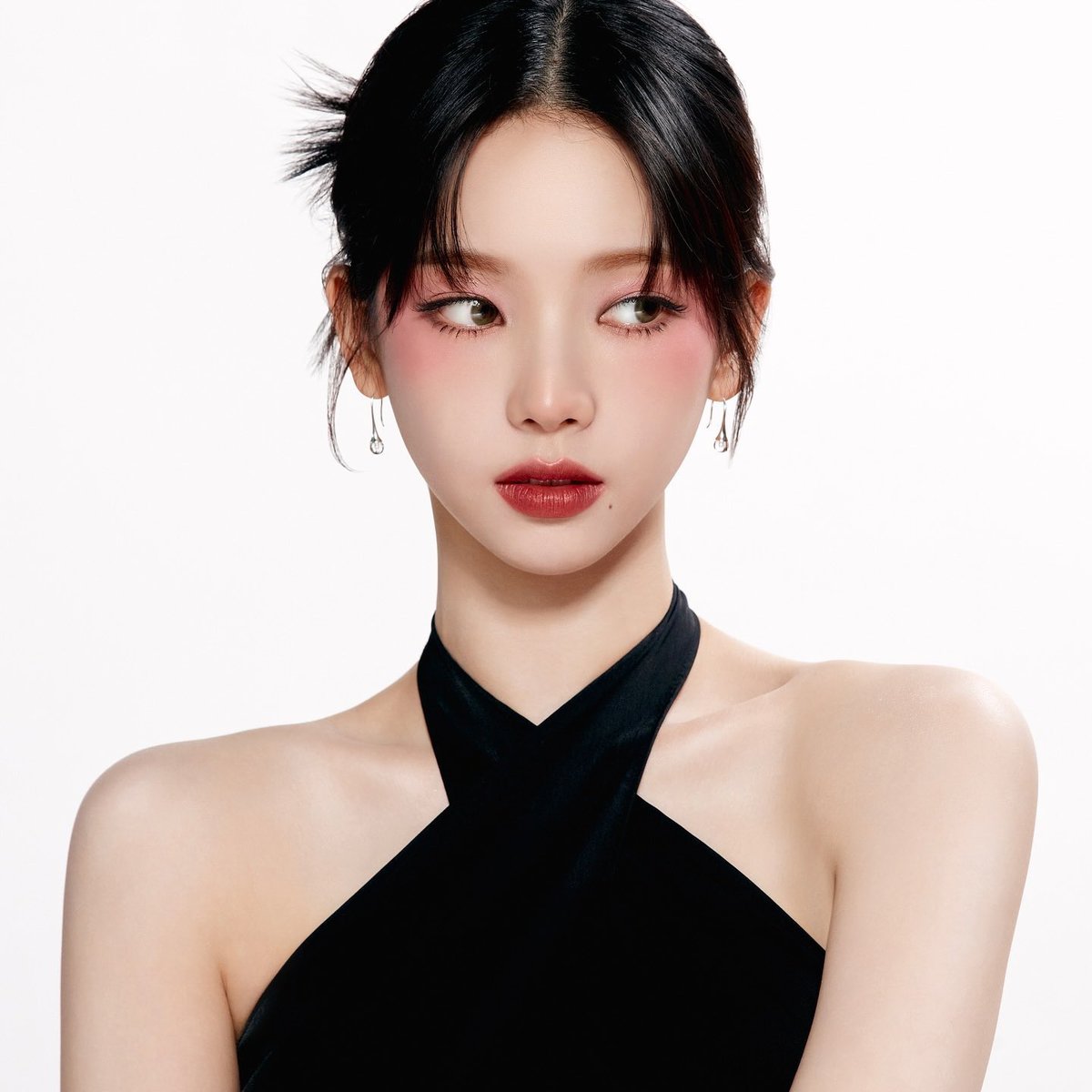 Musinsa Beauty ทำถูก ทำถึง นึกถึงความงาม นึกถึงคาริน่า