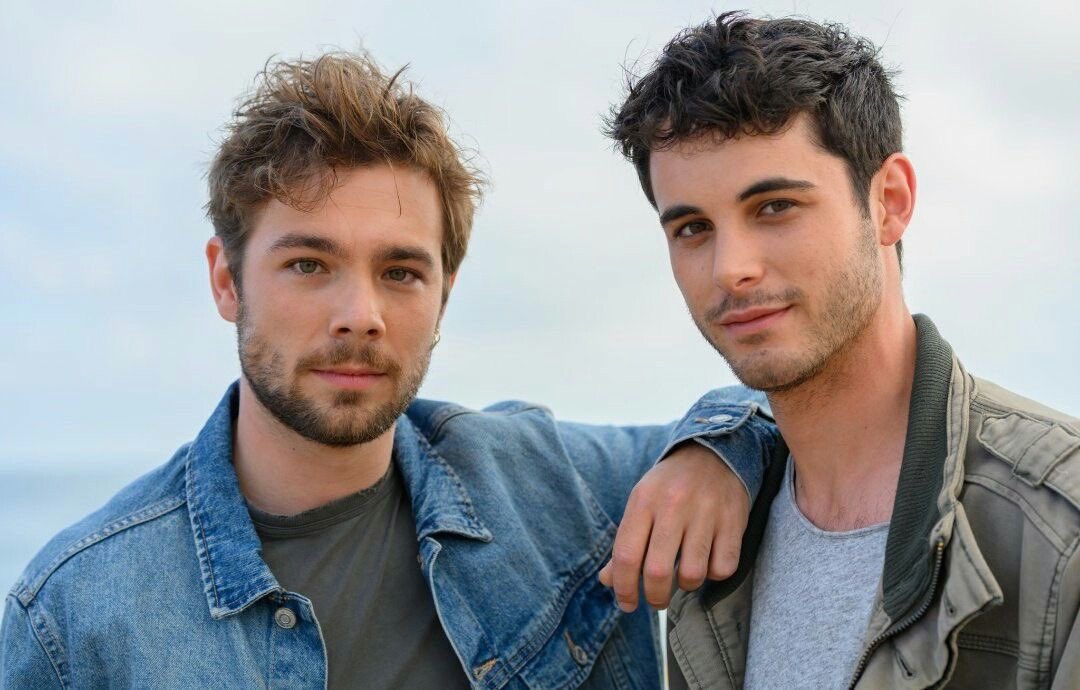 Mi primera obsesión con los gays siendo esta: