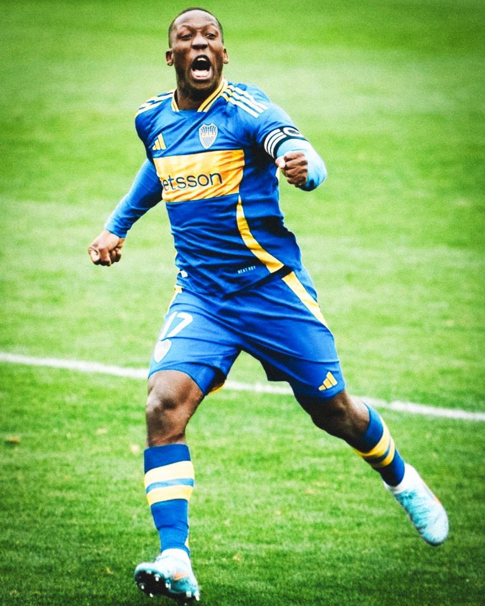 🔝Es una locura ver al Pichón con la cinta de capitán.