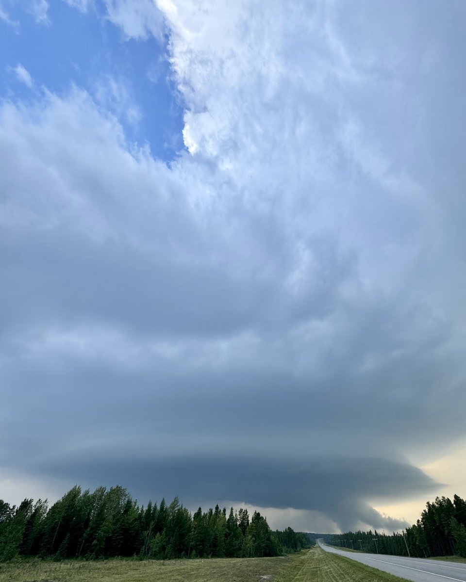 Ryan Voutilainen 🇨🇦🇫🇮 (@ryanvoutilainen) on Twitter photo Warned supercell thunderstorm developing mothership — #ABhwy11 looking west just west of Rocky Mountain House #Ab
7:12p MT
#ABStorm #AbWx <a href="/ReedTimmerUSA/">Reed Timmer, PhD</a> <a href="/StormhunterTWN/">Mark Robinson</a> Warned supercell thunderstorm developing mothership — #ABhwy11 looking west just west of Rocky Mountain House #Ab
7:12p MT
#ABStorm #AbWx <a href="/ReedTimmerUSA/">Reed Timmer, PhD</a> <a href="/StormhunterTWN/">Mark Robinson</a>