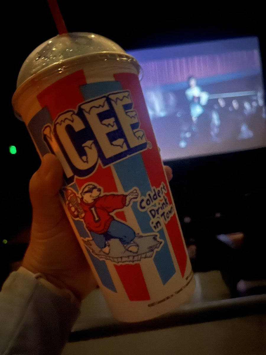 Alexandria13abc's tweet photo. Accidental private showing? 🍿🎬
What’s your go to movie concession? 🥤
#dispicableme4 https://t.co/LUXteKSJZh