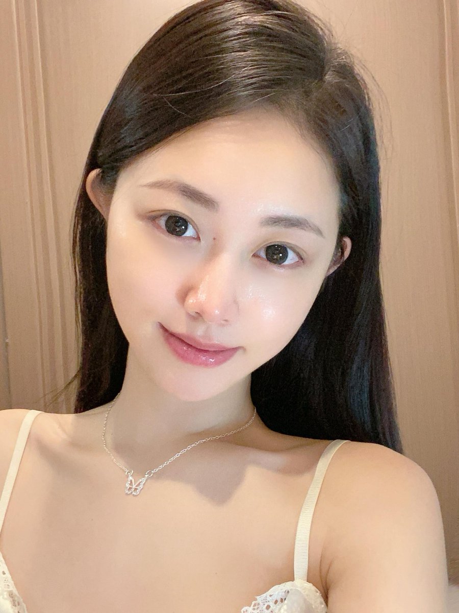 世事自有安排，我们只需顺其自然。晚安～ https://t.co/kzzn590BJ6